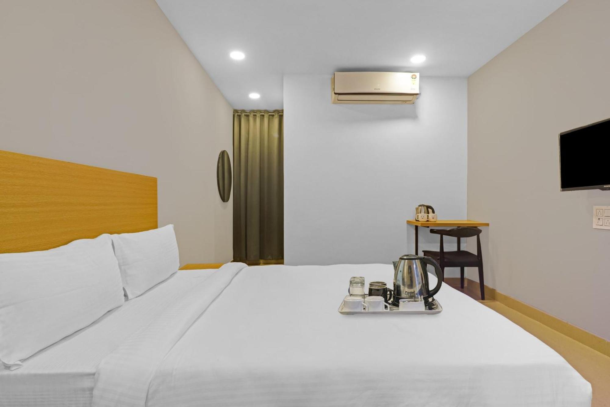 Townhouse Che Sigma Hotel Haidarábád Kültér fotó
