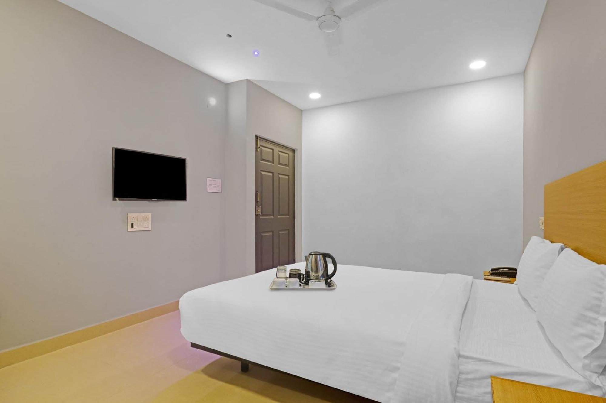 Townhouse Che Sigma Hotel Haidarábád Kültér fotó